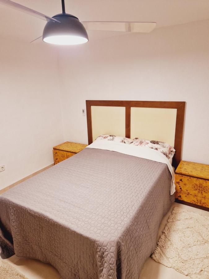 Magnifico Chalet Adosado En Torrevieja, Alicante. 外观 照片