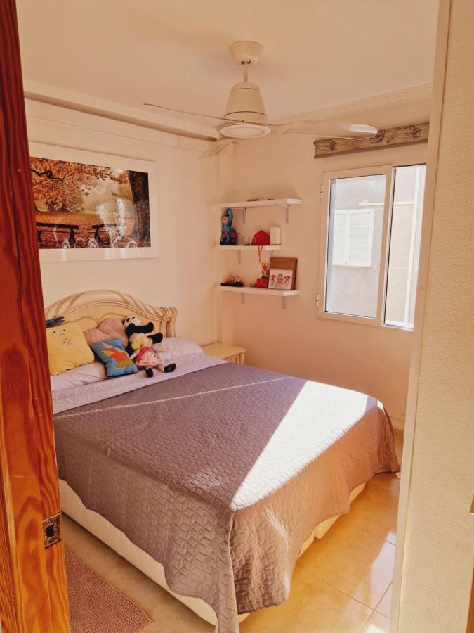 Magnifico Chalet Adosado En Torrevieja, Alicante. 外观 照片