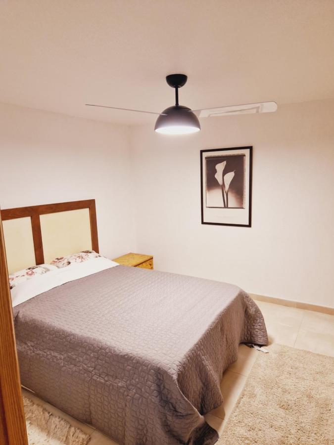 Magnifico Chalet Adosado En Torrevieja, Alicante. 外观 照片